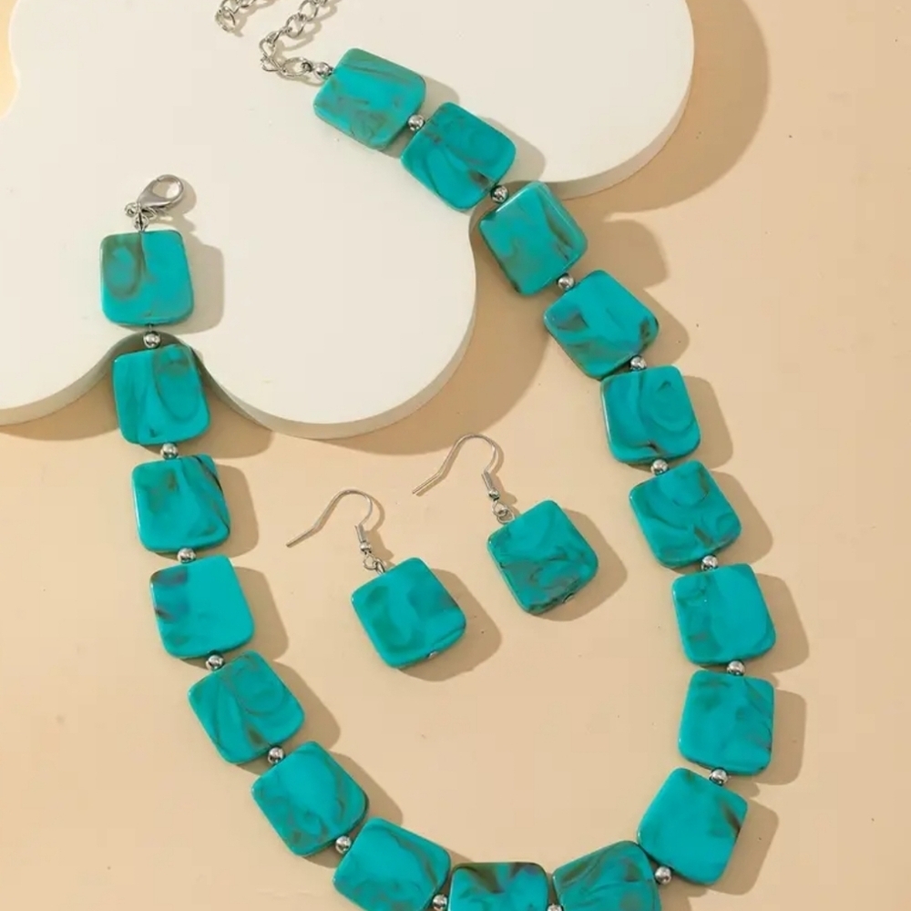 Boho Turquoise Necklace Set - Picture 3 of 4